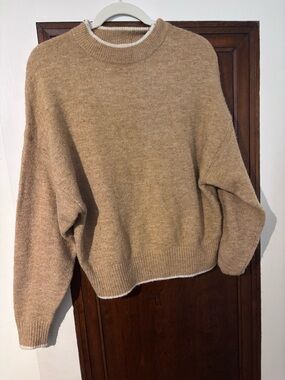 Women's Cozy Crewneck Sweater in Camel with white border
